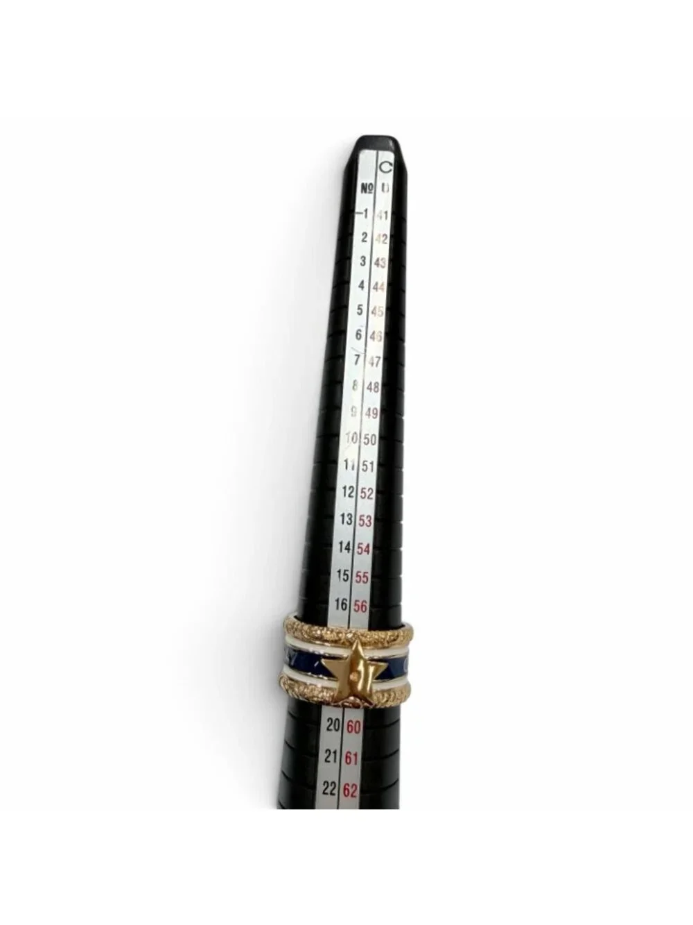 Dior brand size